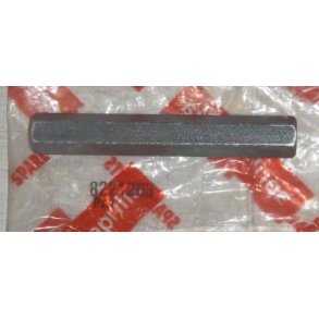 Spoiler spacer (beslag sonic spoiler)	Aprilia Sonic  98-07