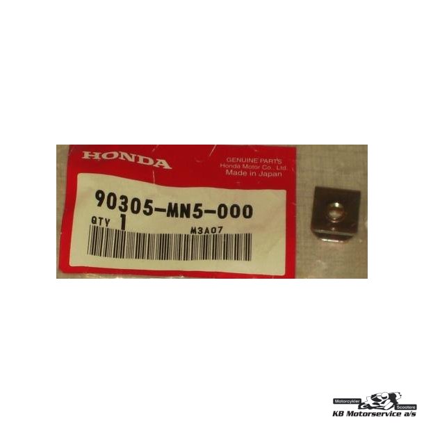 Nut, plate 5mm ST1100, GL1500