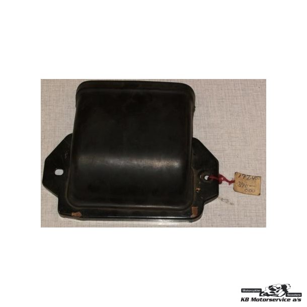 DUCT, AIR CLEANER IN CB550