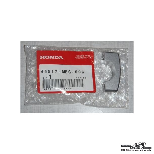 Holder,m/c	Honda VT750C 2004-2014