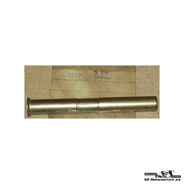 Shaft,stand pivot CB350