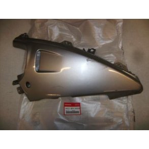 Cowl,r.un*nh295m*	VFR750F 1993 slv