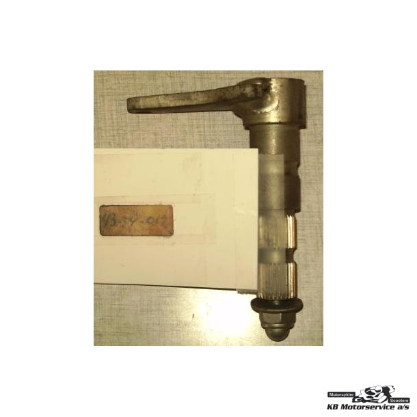 Shaft, brake pedal	Model: z650-b1