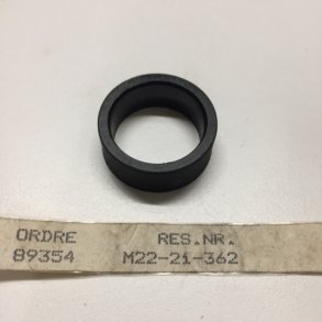 Afstandsstykke sving arm MZ