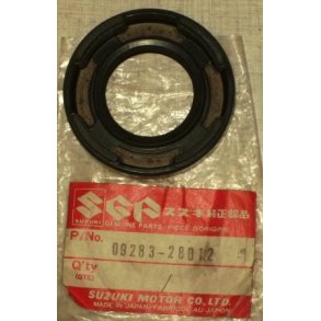Oil seal	GS250, GS300