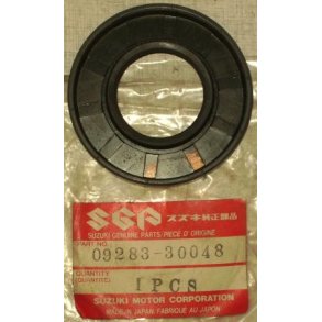 Oil seal	GS700