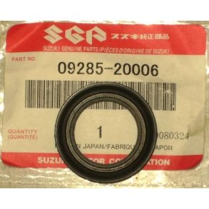 Oil seal	GS550, GSF600, GSX-R750
