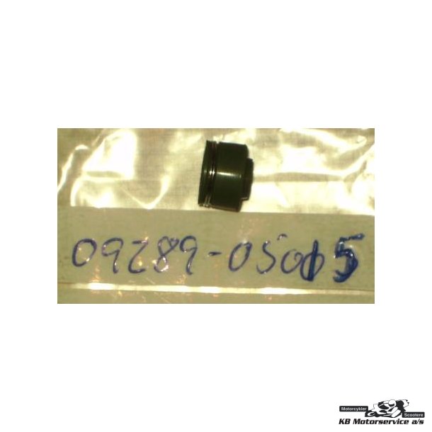 Seal,oil	VL800, DL1000, GZ250 m.fl