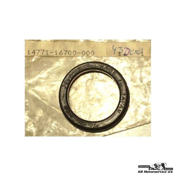 Connector,muffler	RG250, RM125