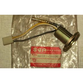 Socket,head lamp	DR400
