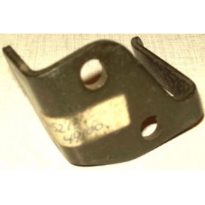 STRIKER, SEAT LOCK 	GS750, GS425