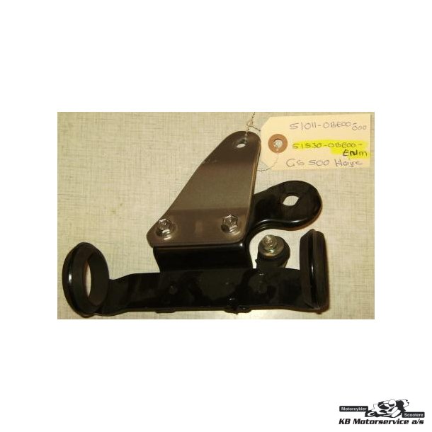 Bracket headlamp RH kompl.	GS500/F