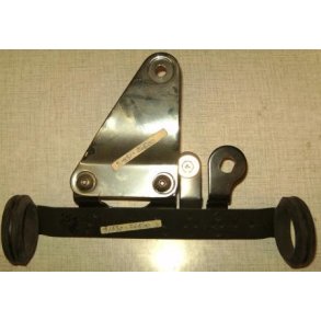 Bracket comp,headlamp hsg,r	GSF600