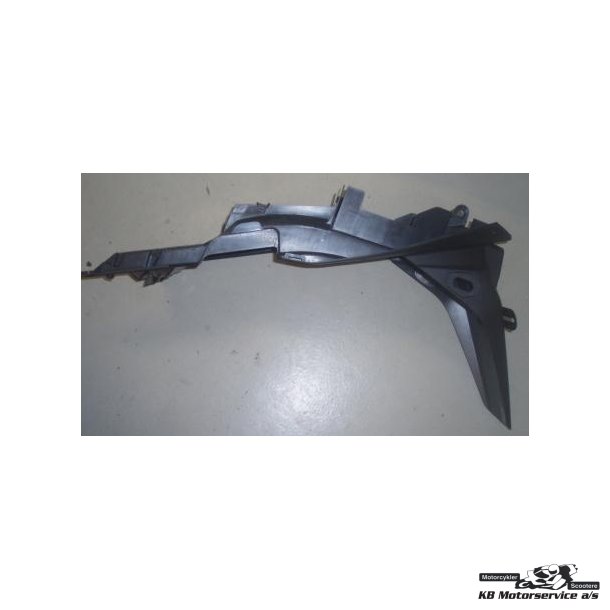 FENDER,REAR	Suzuki GSF1250