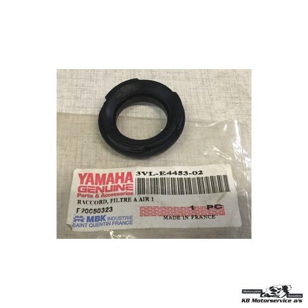 Joint, air cleaner 1	Yamaha CW50 99-01