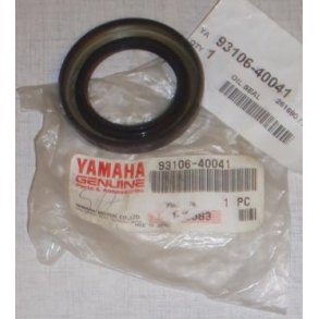 Oil seal (40x62x8)	Yamaha