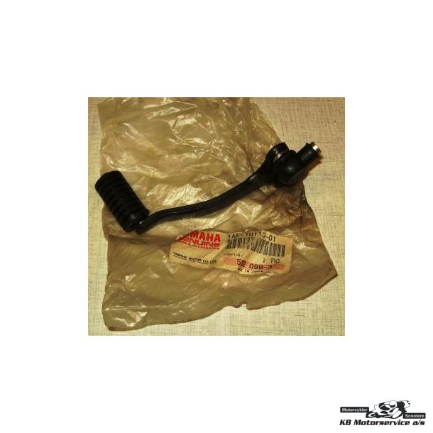 Shift pedal assy FZ750