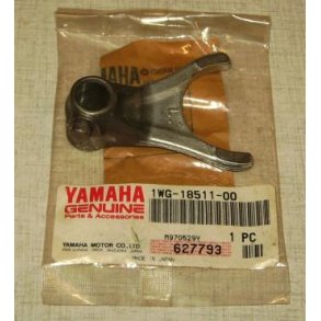 Fork, shift 1 FZR400, FZR601