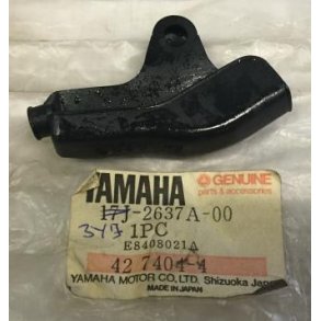 Cover, handle lever 2	Yamaha