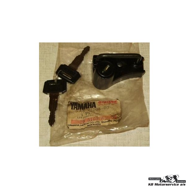 Helmet hanger assy	XV920