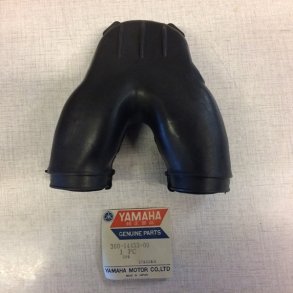 Joint Air Cleaner. RD250, RD350