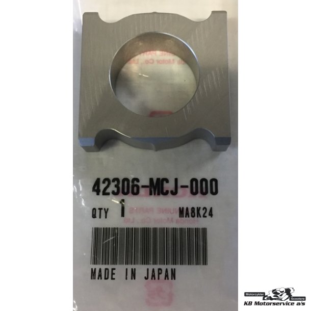 Honda Collar r,rr axle