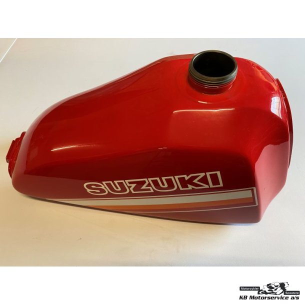 Benzin tank Suzuki TS185. Rd