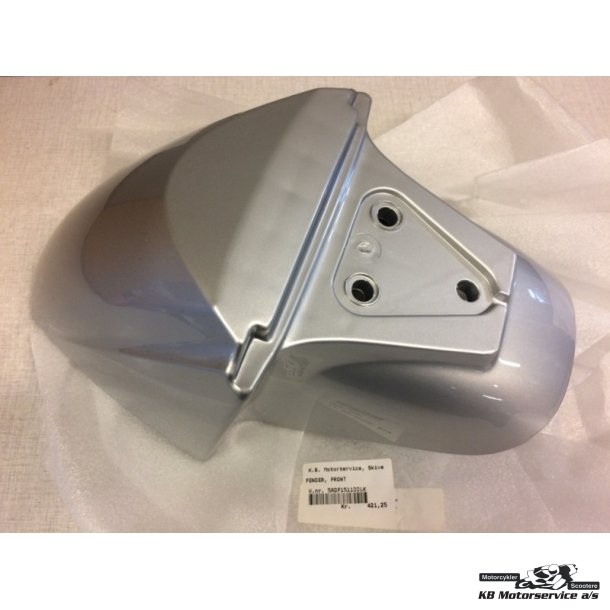 Fender, front Yamaha Neos