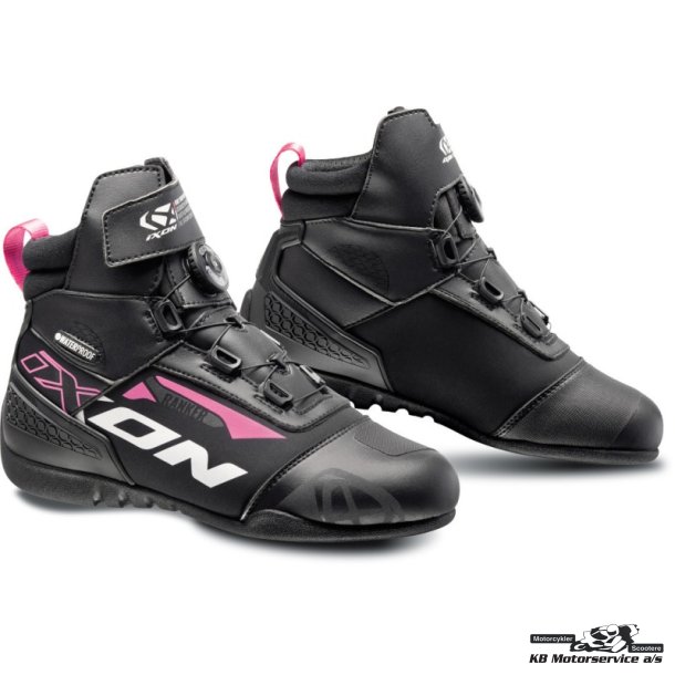 Ixon Ranker kort stvle Sort/Hvid/Pink Lady. Str. 37.