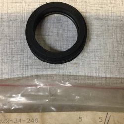 Gummi til forlygteholder MZ TS125, TS150 &amp; TS250/1 