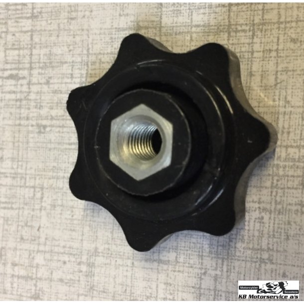 Fingerskrue til sidedksel MZ TS250 &amp; TS250/1