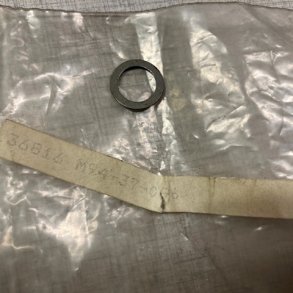 Spndeskive 9x15x0,5 MZ