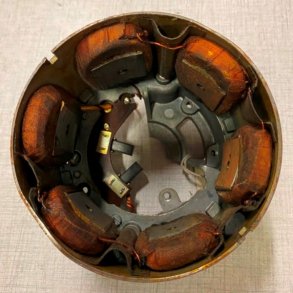  Generator/polhus 6V 60W 